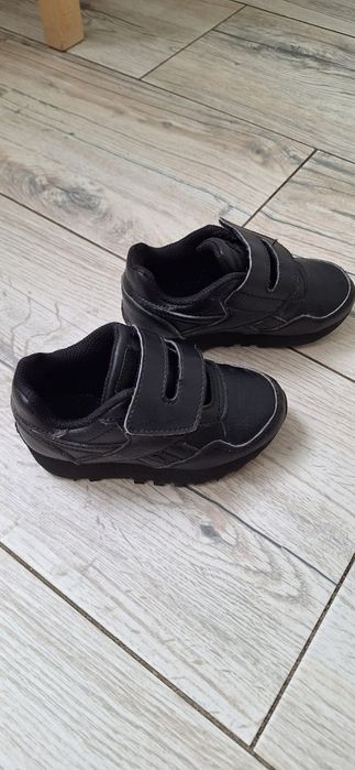 Adidasi reebok de copii