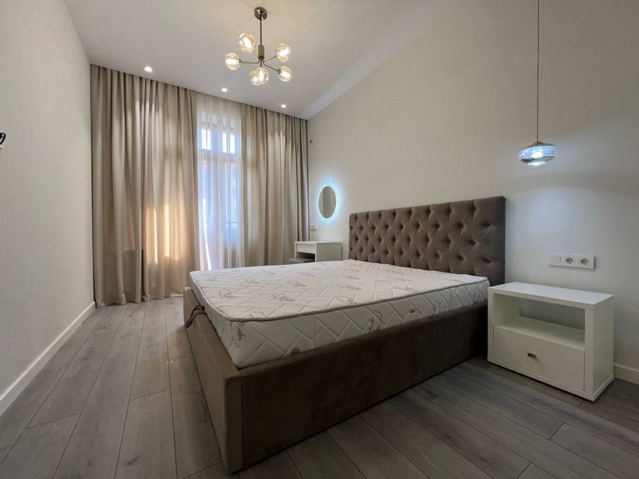 Метро Ойбек! 3х комнатная квартира в самом центре! Прекрасный ремонт