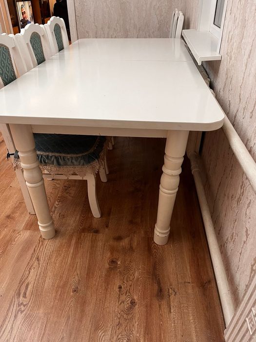 Стол с  стульями раскладной