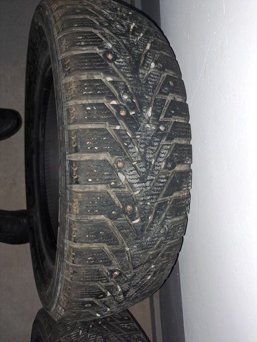 Зимные шипованные резины