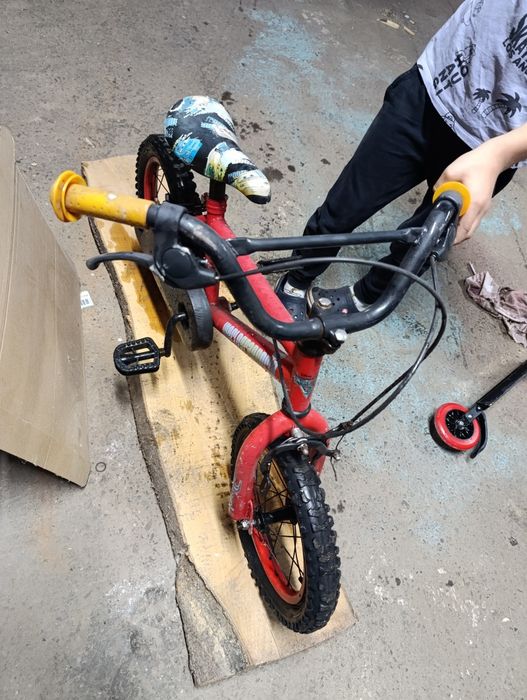 Bicicleta copii 4-5 ani  car
