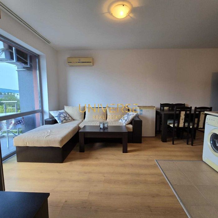 Продава се Двустаен апартамент в к.к. Слънчев бряг - 60 кв.м за 1117 €/кв.м - Снимка #1