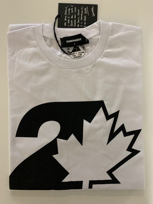 Мъжки тениски Dsquared D2 нови с етикети налични в бяло и в черно