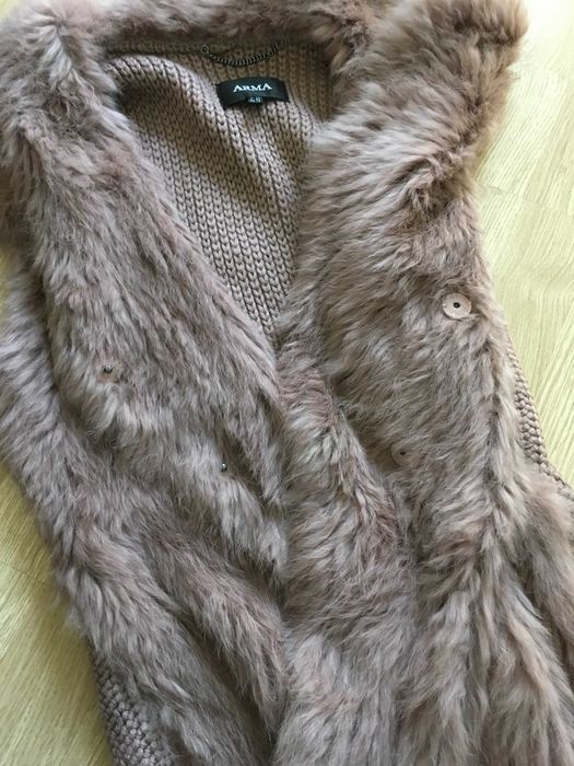 ARMA елек с естествен косъм заек IT44