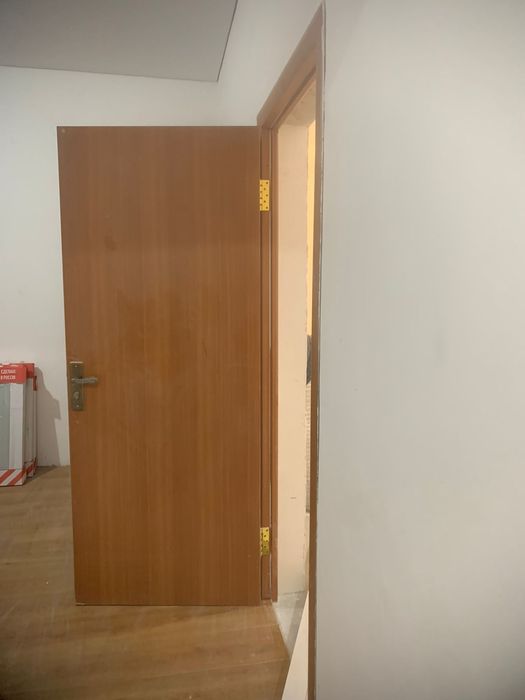 6есік барлығы 18000