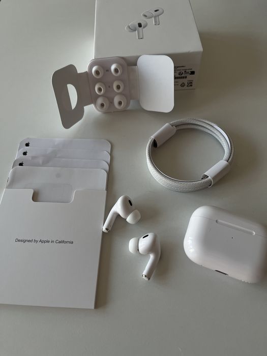 Airpods Pro 2nd Gen с 1 година гаранция в Apple