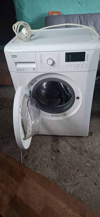 Mașină spalat 6kg