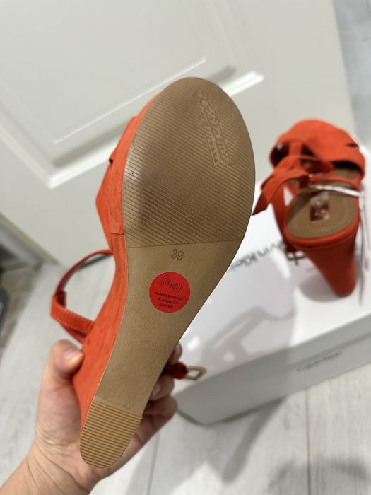 Новые танкетки ZARA 39 размер