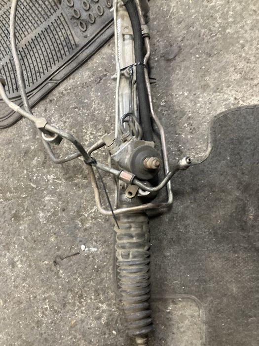Ford mondeo 1998 година 1.8i Кормилна рейка