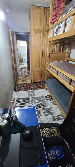 срочно квартира сотилади