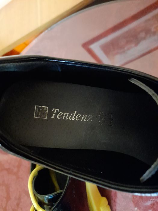 Дамски обувки "Тенденз "