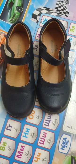 Продам туфельки б/у