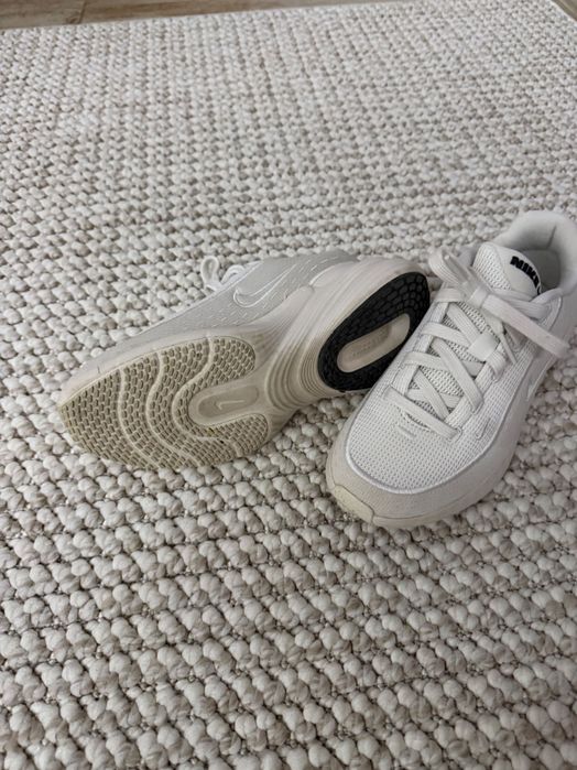 Дамски Маратонки NIKE