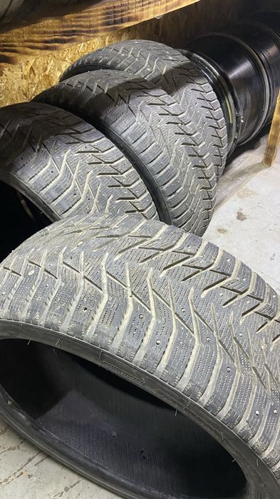 255/35/20 комплект
