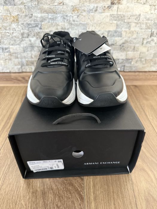 Дамски маратонки Armani Exchange – НОВИ