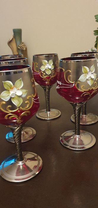 Set pahare vin din sticla de Murano