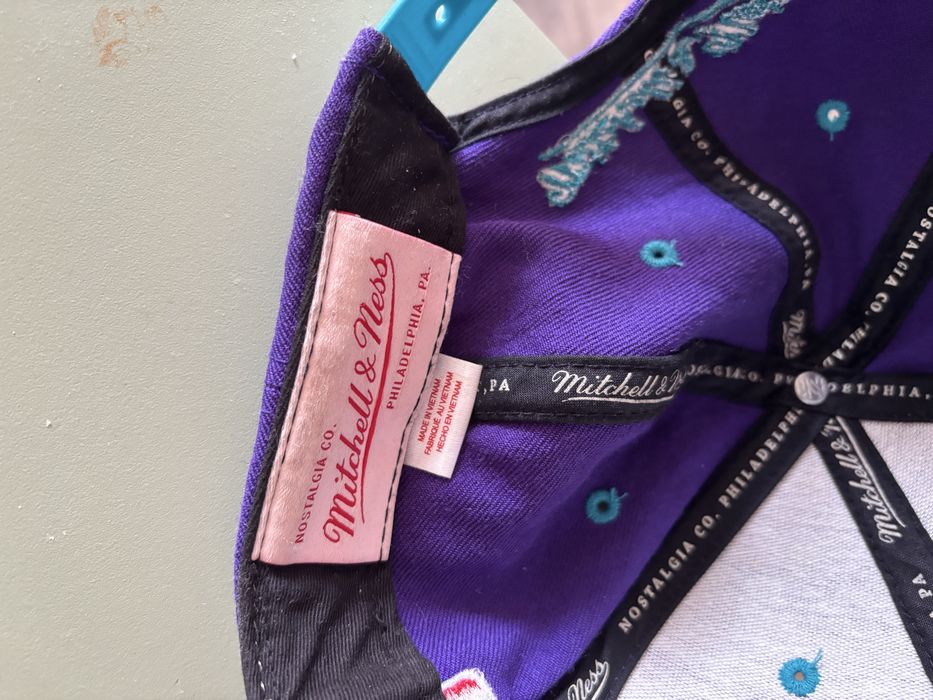 NBA - оригинална шапка  Mitchell & Ness