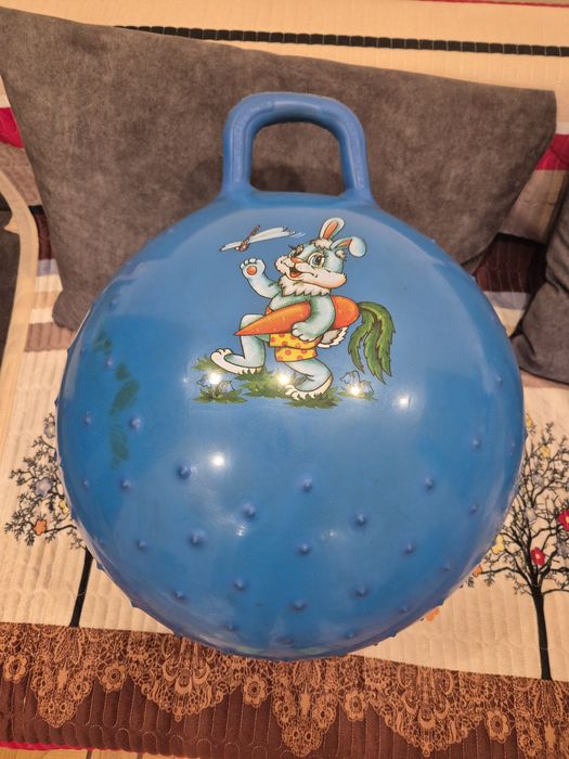 Продам детский фитбол б/у