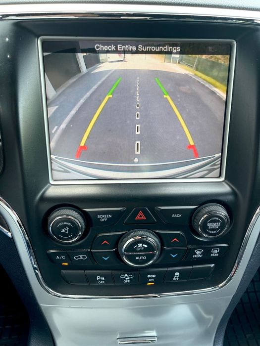 Jeep Grand Cherokee - Stare f buna - Tinut in garaj