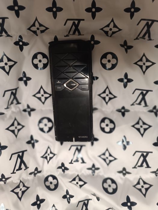 Assalom alekum Telefon Sotiladi Original Nokia 7900 Prism Black