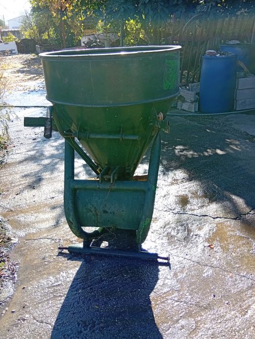 Тороразпръсквачка