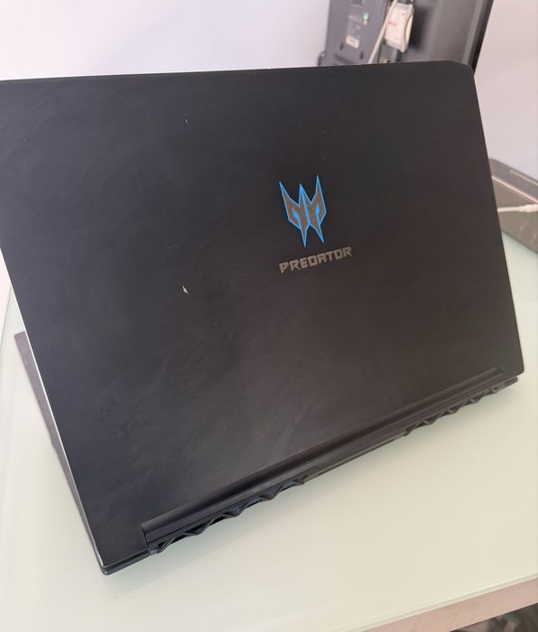 Acer predator triton 500 rtx2060
