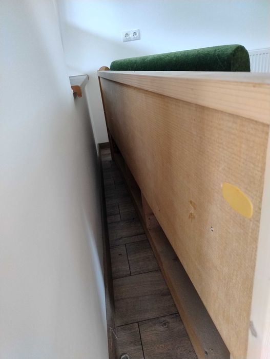 Canapea din lemn model rustic