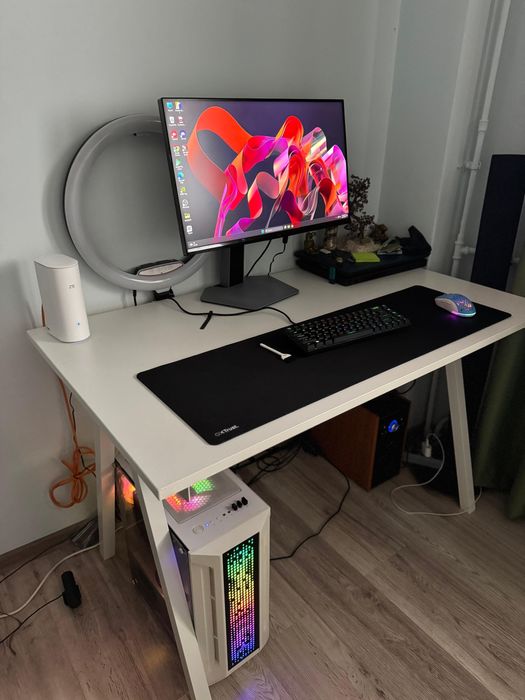 PC Gaming + Monitor 300Hz + Birou + Scaun – Setup Complet