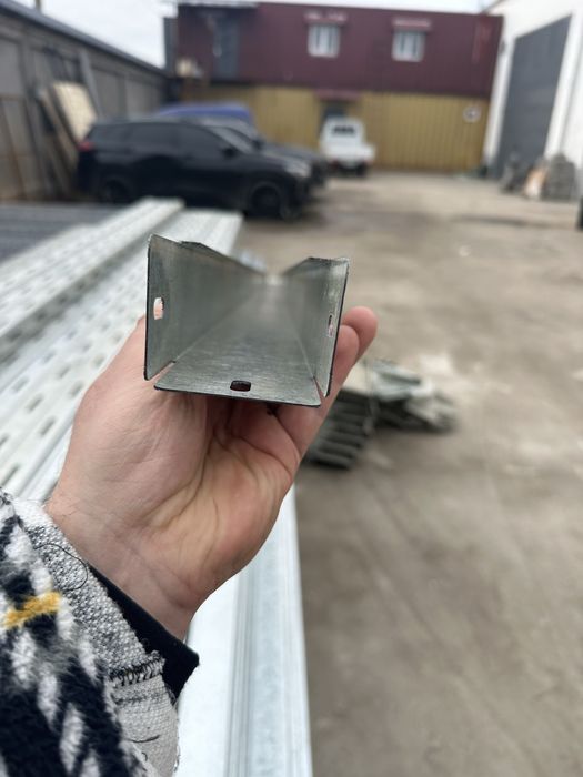 Кабельное лоток не перфорированный