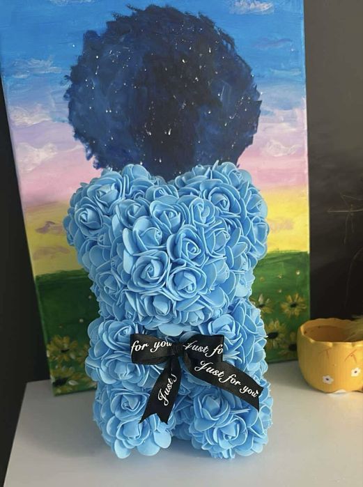 Мече от изкуствени рози