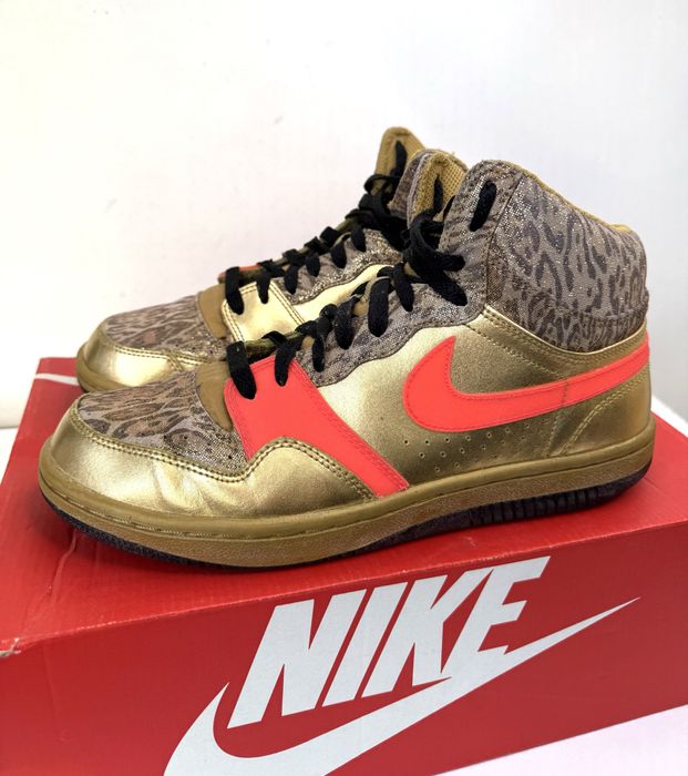 Nike Air Court Force Cheetan (42 )27см.Лимитирана Серия