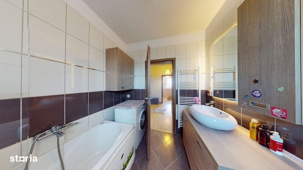 Apartament 2 camere, 55 mp, parcare si vedere spre Fagaras - Turnisor