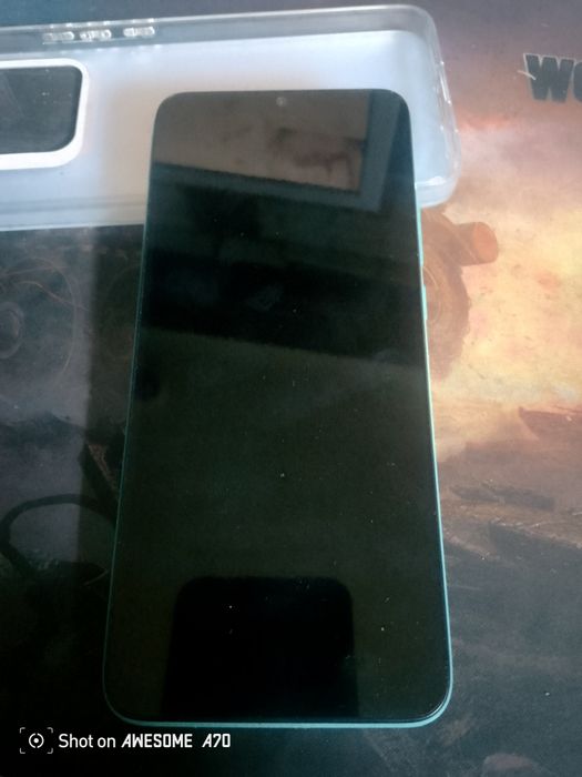 Продам POCO C40 в идеальном состоянии