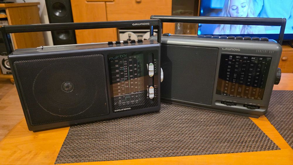Radio portabil Grundig