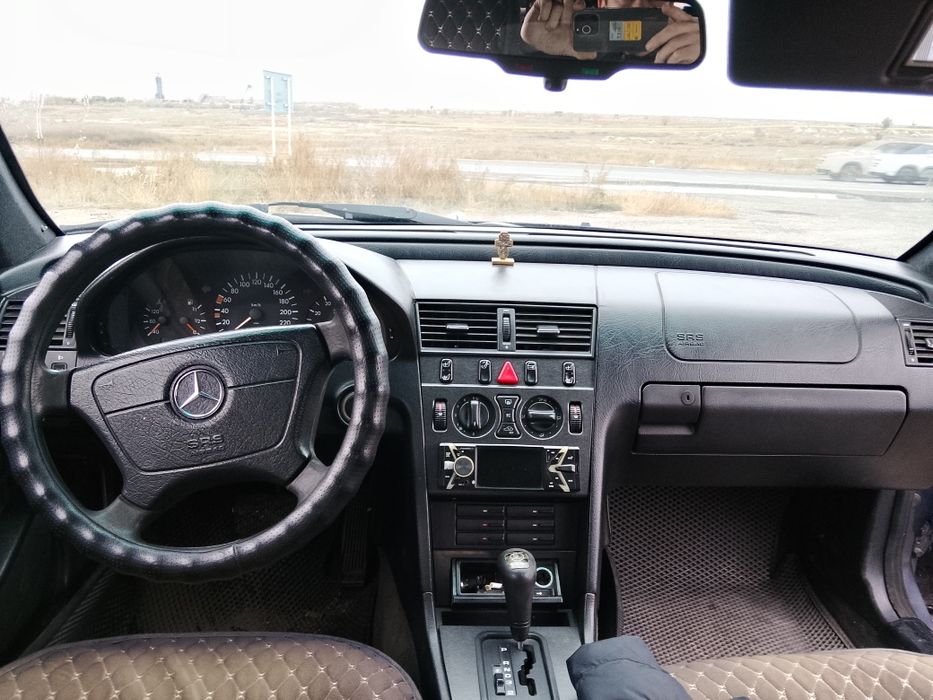 Продам Мерседес с 200