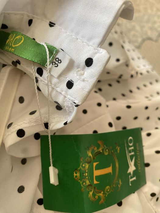 Платье в горошек новое