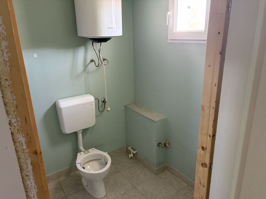 Vand apartament 1 camera la casa