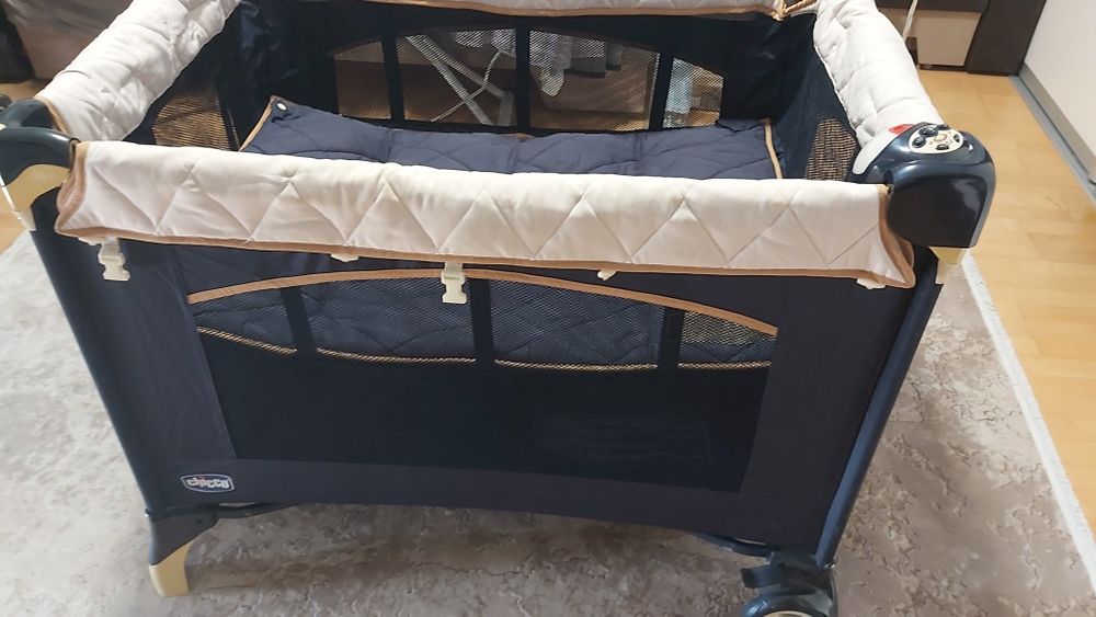 Patut pliabil Chicco