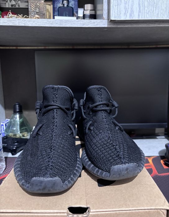 Adidas Yeezy Boost 350 V2 "Onyx"