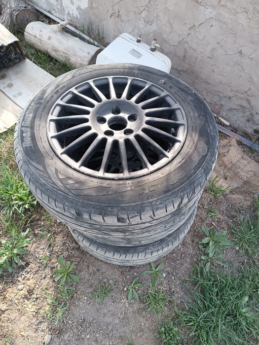 Продам резину с дисками в норм состоянии
