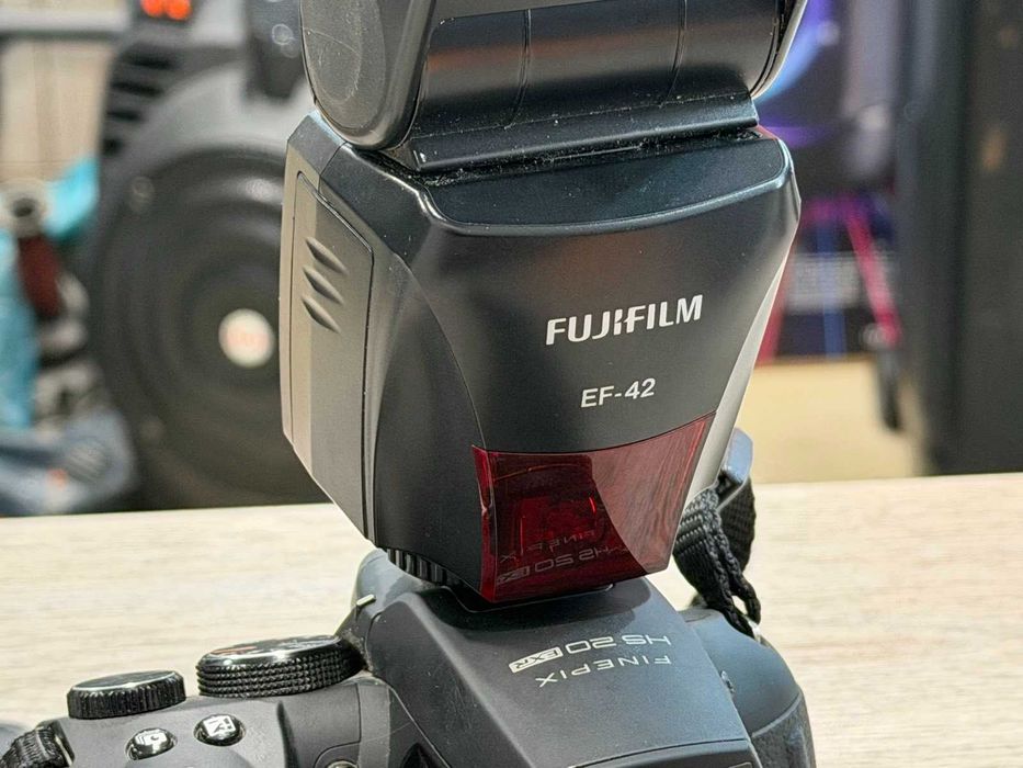 Фотоапарат Fujifilm FinePix HS20 EXR+ EF-42