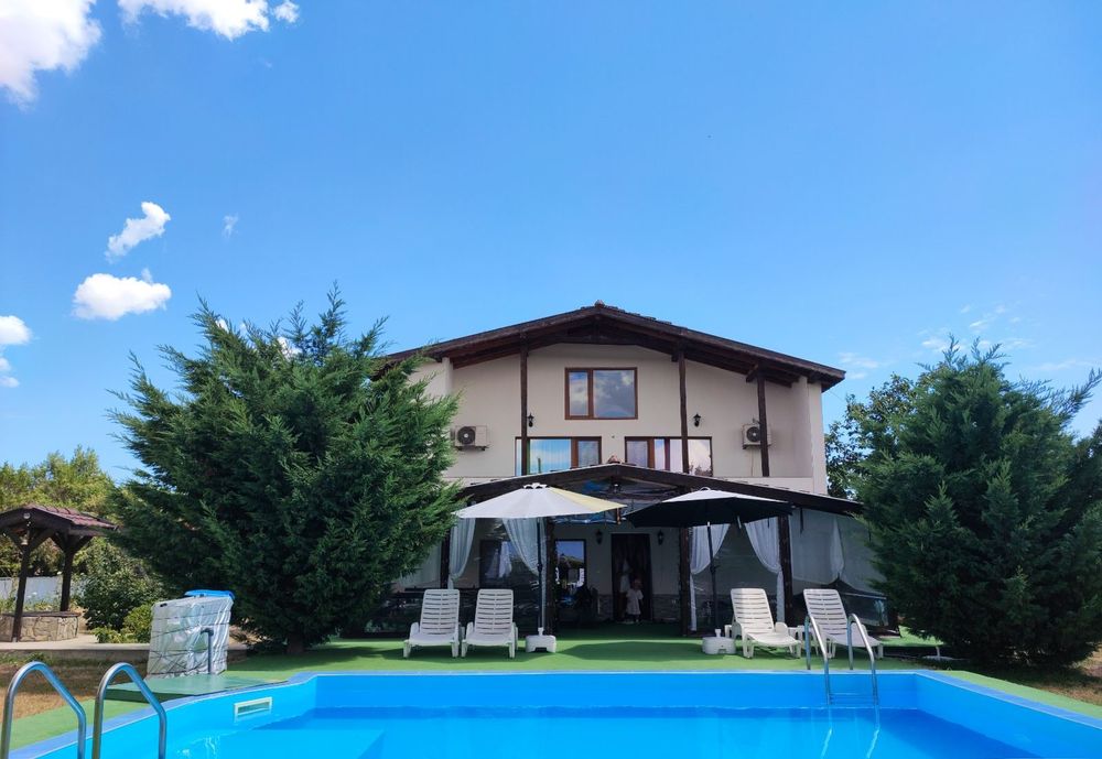 Дава се под наем Етаж от къща в Бургас, Сарафово - 100 кв.м за 102 € - Снимка #2