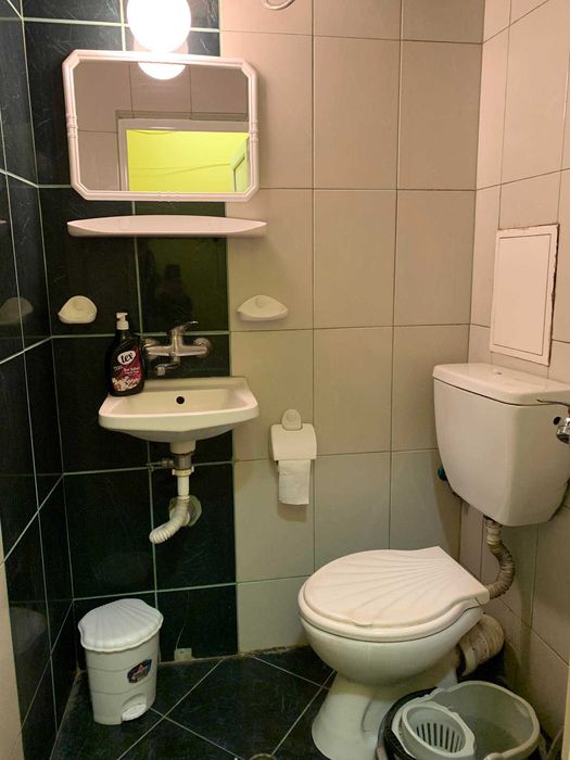 Дава се под наем Двустаен апартамент в Бургас, Център - 40 кв.м за 153 € - Снимка #4