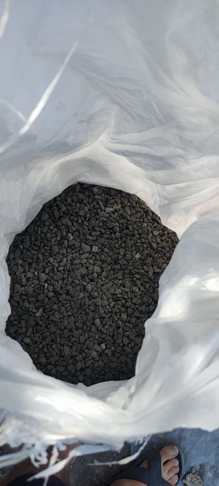 Песок, щебень, дрова в мешках