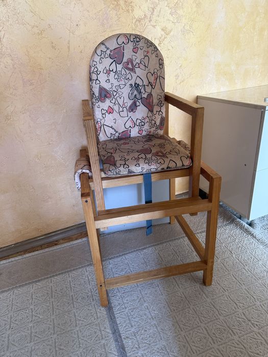 Стол для кормления