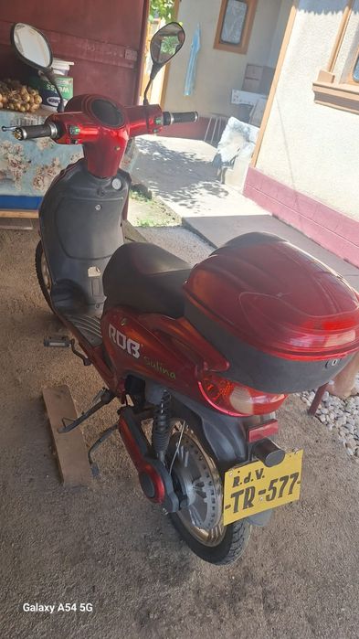 MOTOCICLU de vânzare