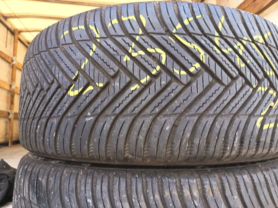 Anvelope 4sezoane MS 235 45 18 hankook 6.8mm 2024