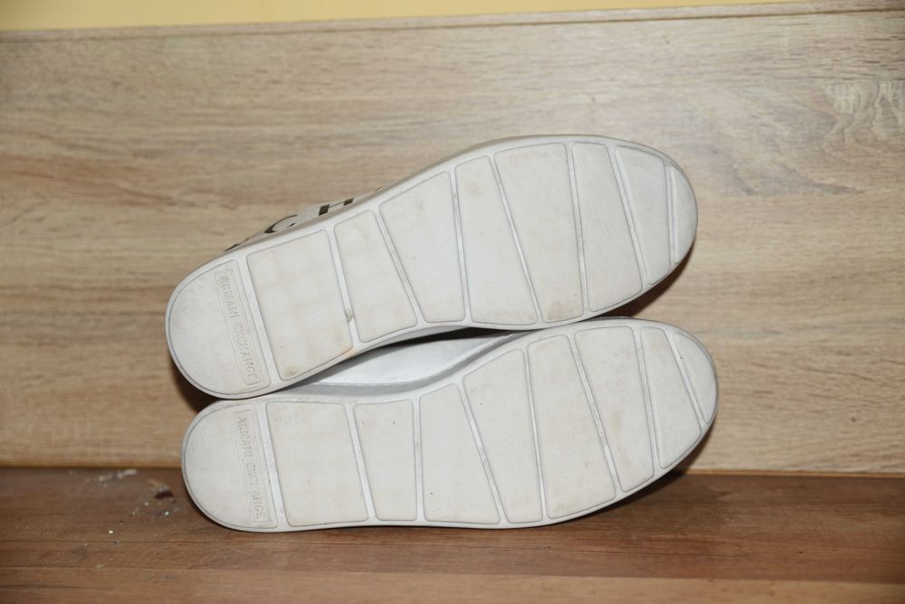 Armani Exchange оригинални обувки размер 43