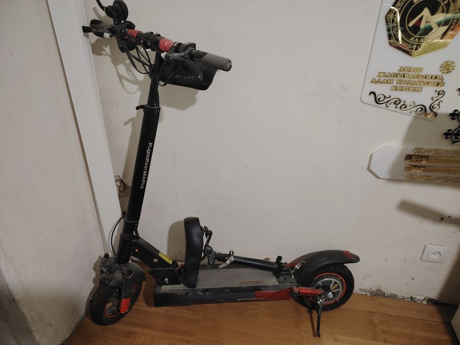 Продаётся электро самокат Kugoo Kirin M4 Pro