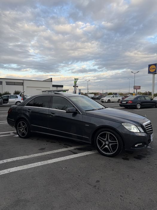 MERCEDES-BENZ E-Class 0 — imagine 2